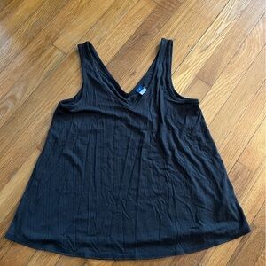 Medium gray old navy tank